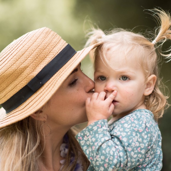 Meet your Posher, Julie - Picture 1 of 1